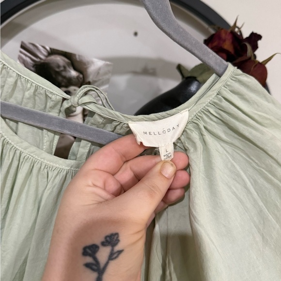 MELLODAY Green Pleated Tiered Midi Sundress size large - Picture 5 of 11